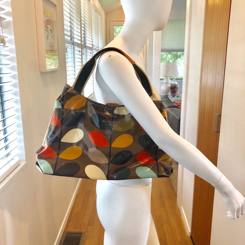 EUC Orla Kiely rare stem bag- perfect for Fall!